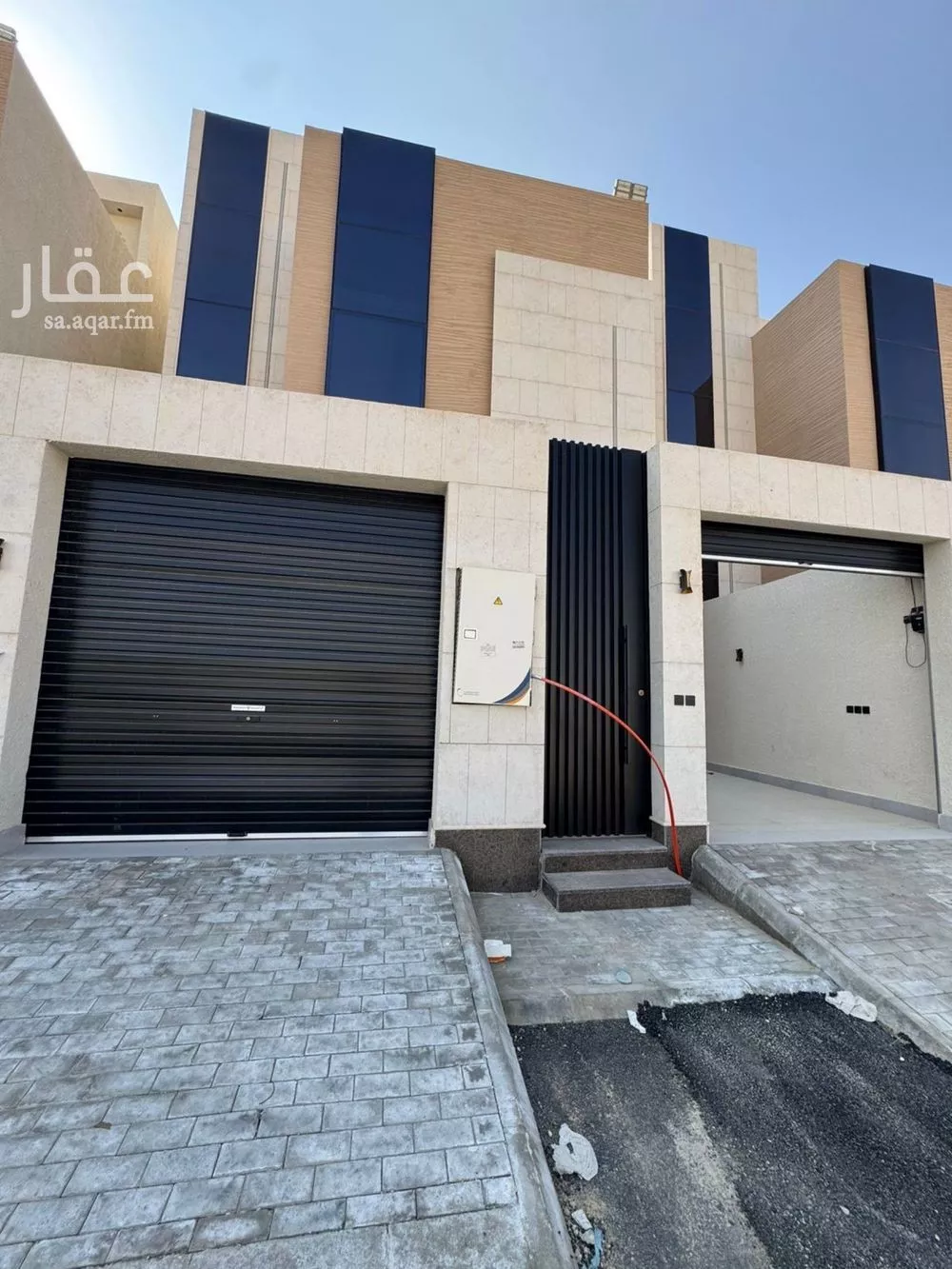 فيلا 6 غرف في النرجس 4