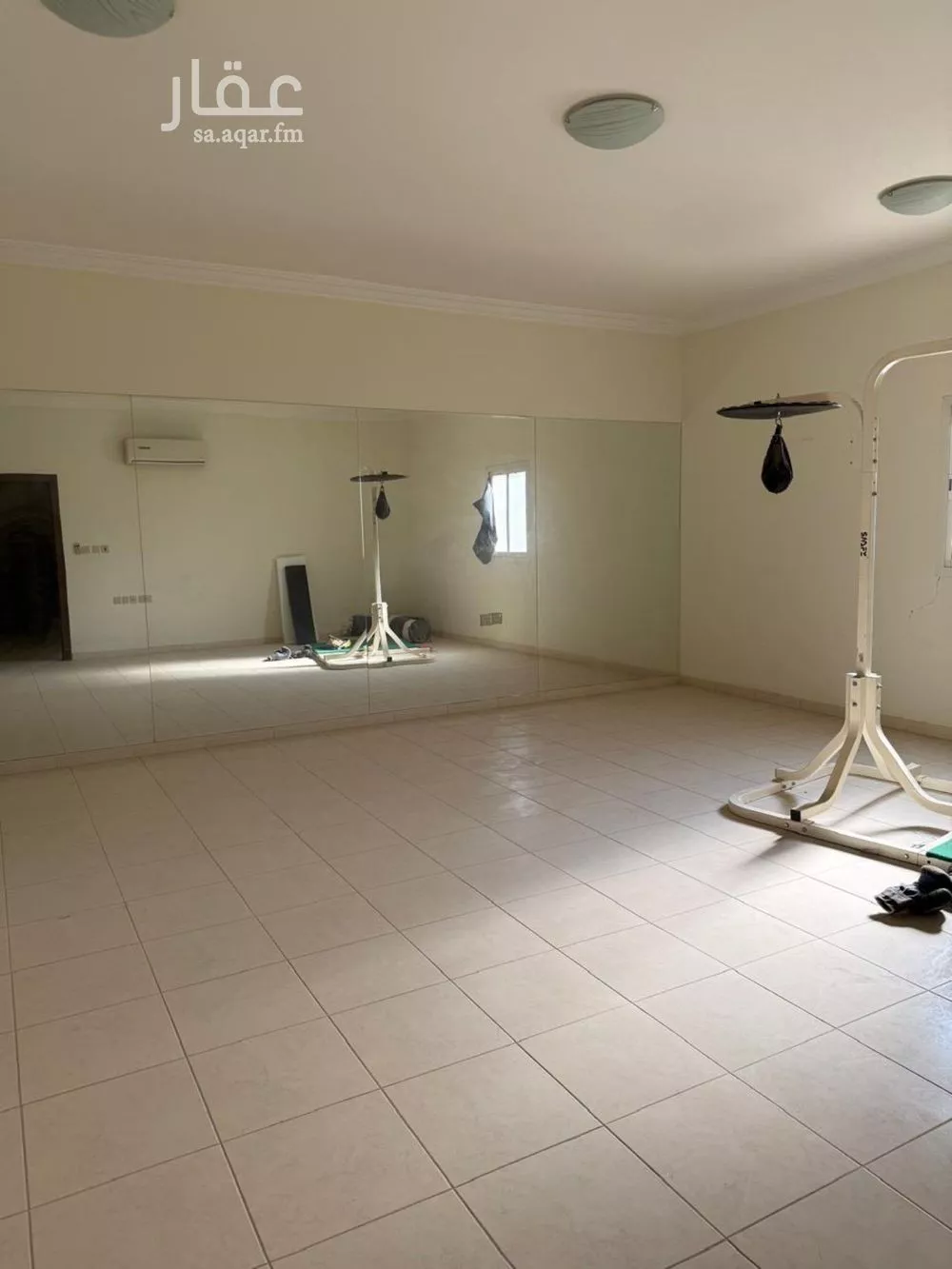 8 bedroom villa in Al Sahafah 2