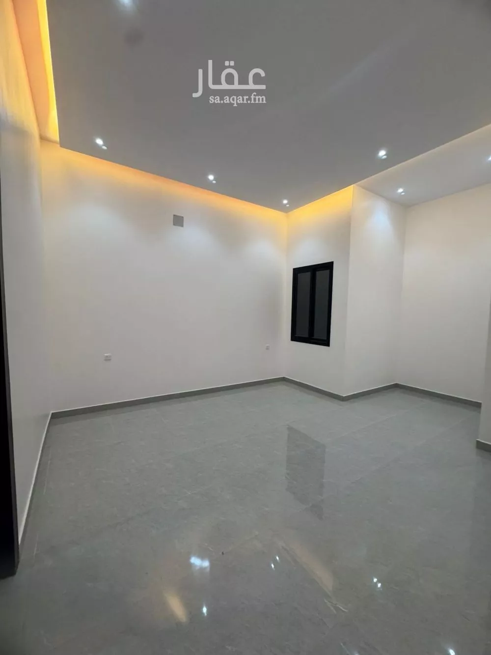 دور 4 غرف في العارض 4