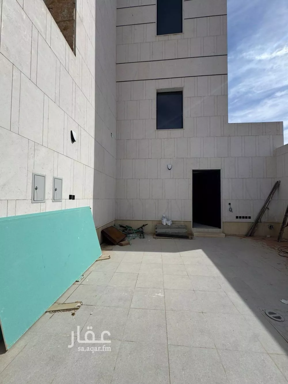 شقة 4 غرف في الرمال 2