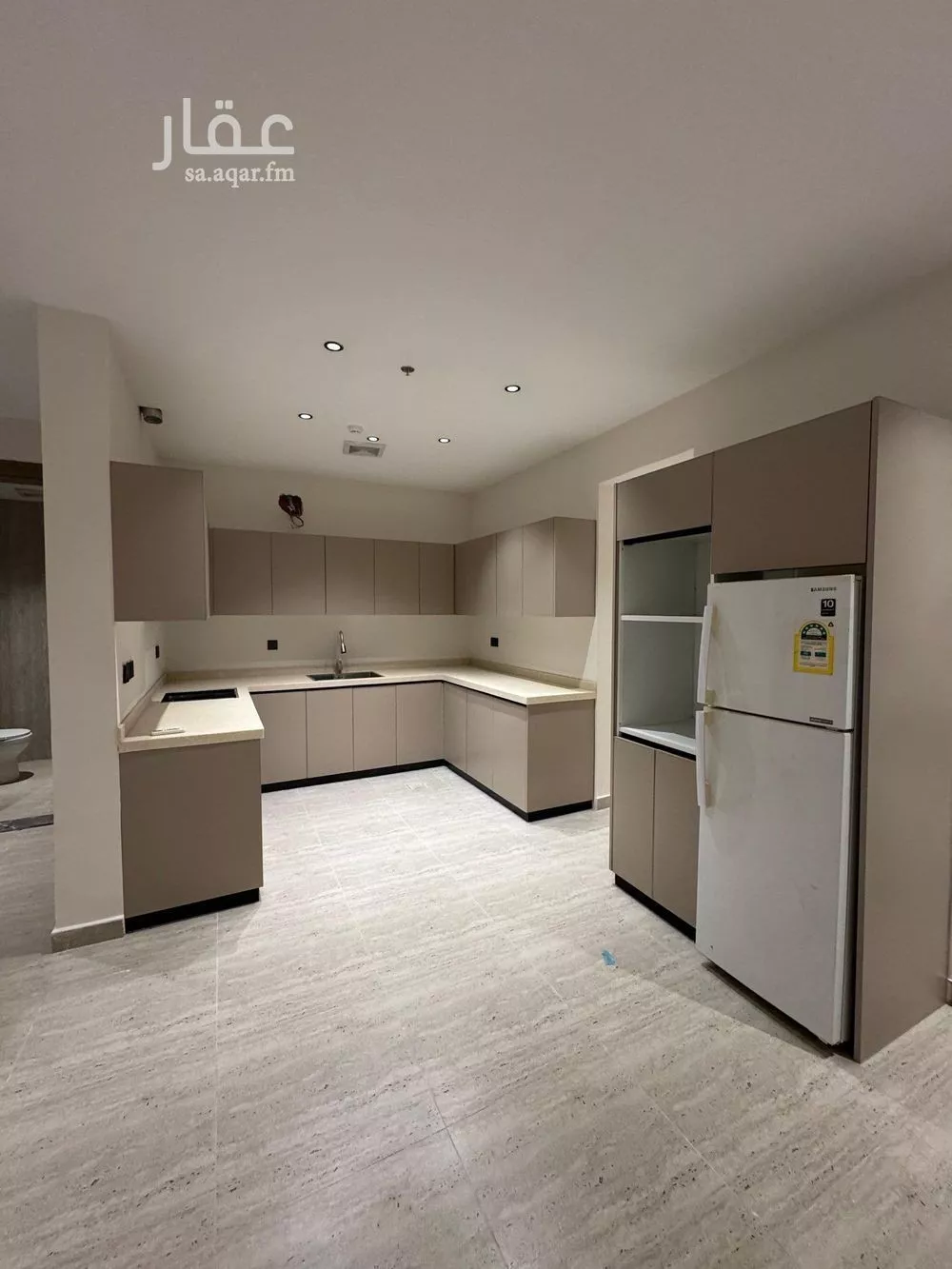 شقة 3 غرف في النرجس 1