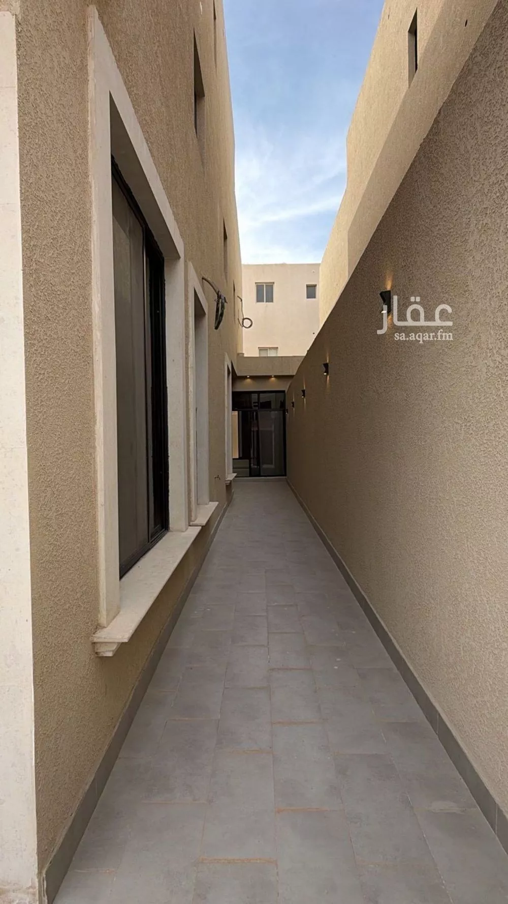 فيلا 4 غرف في الرمال 2