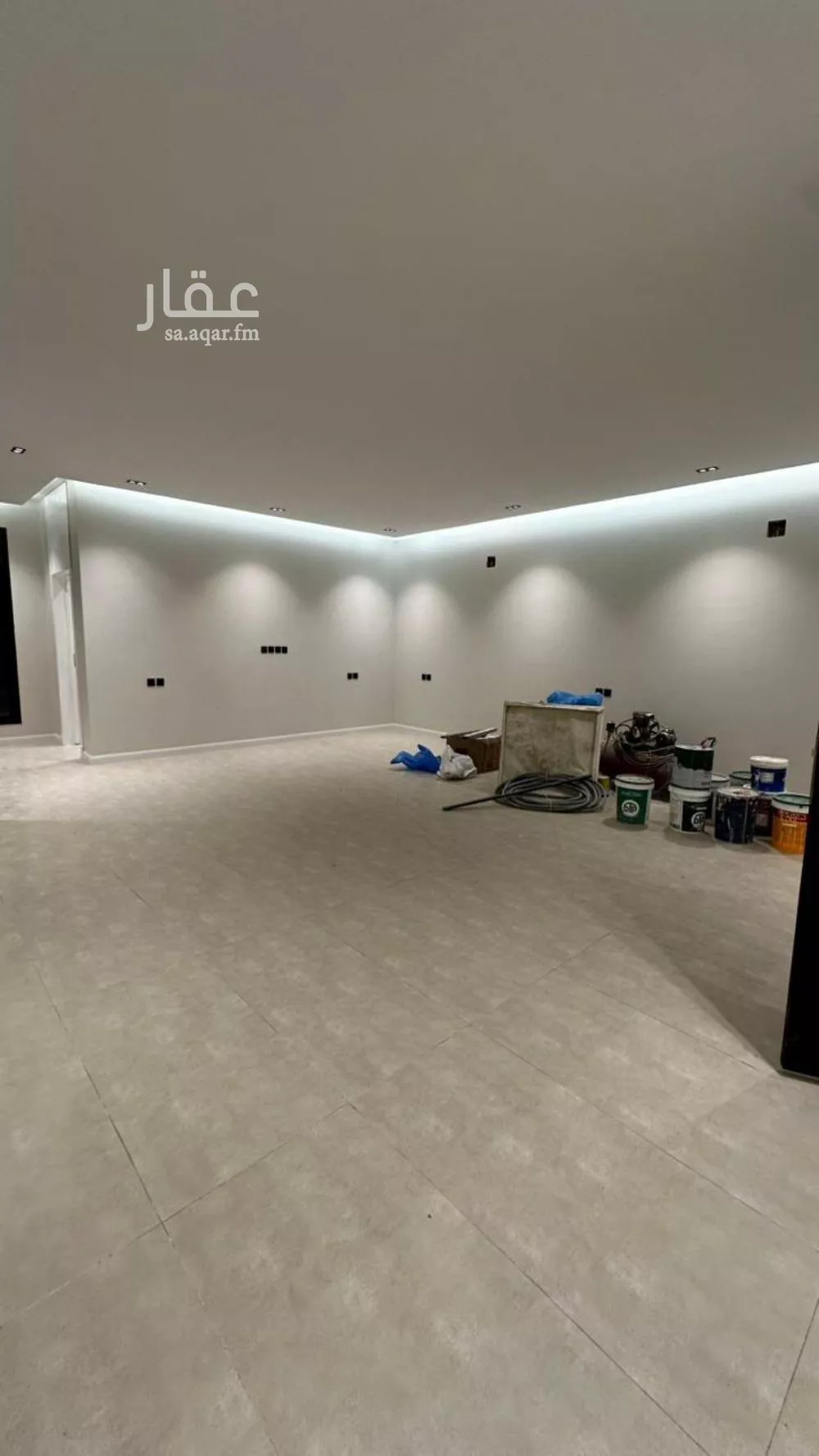 5 bedroom villa in Dhahrat Laban 5