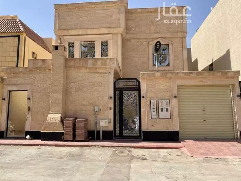 8 bedroom villa in Dhahrat Laban 1
