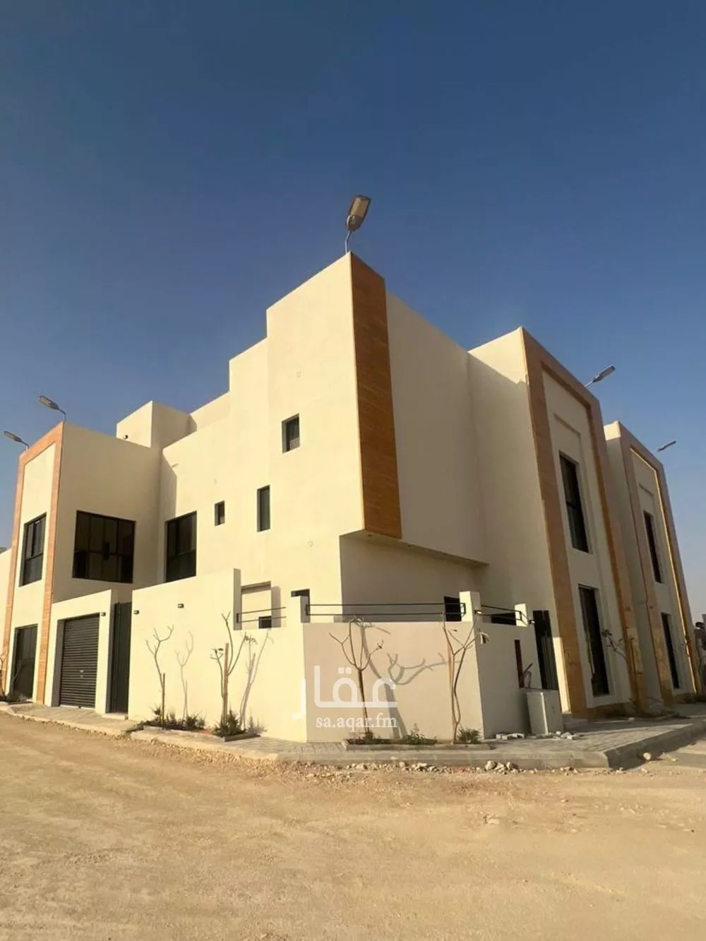 5 bedroom villa in Al Mahdiyyah 1