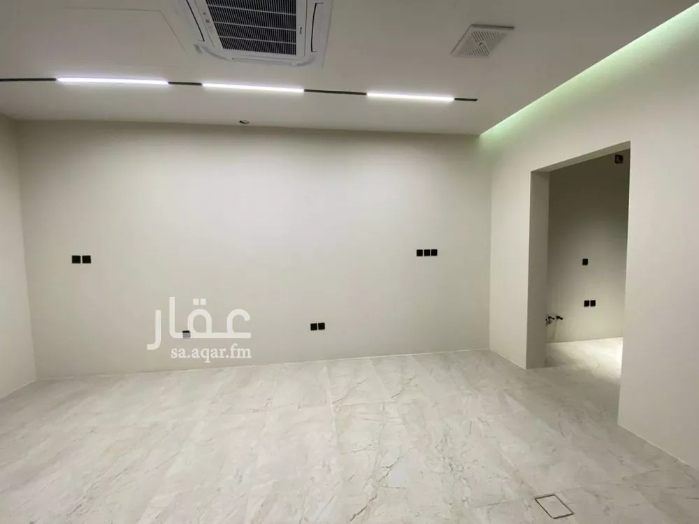 فيلا 5 غرف في المهدية 5