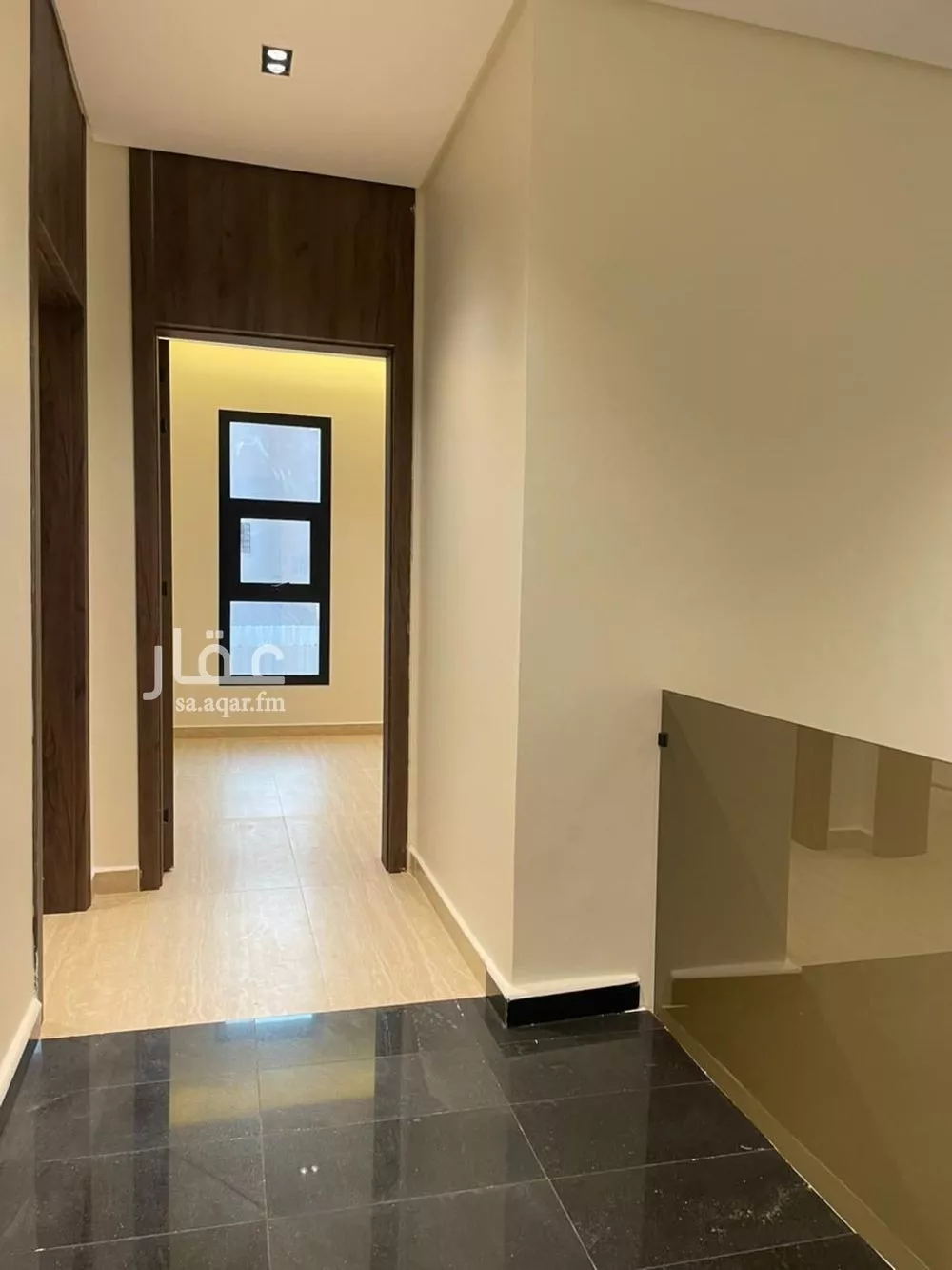 3 bedroom floor in As Suwaidi Al Gharabi 4