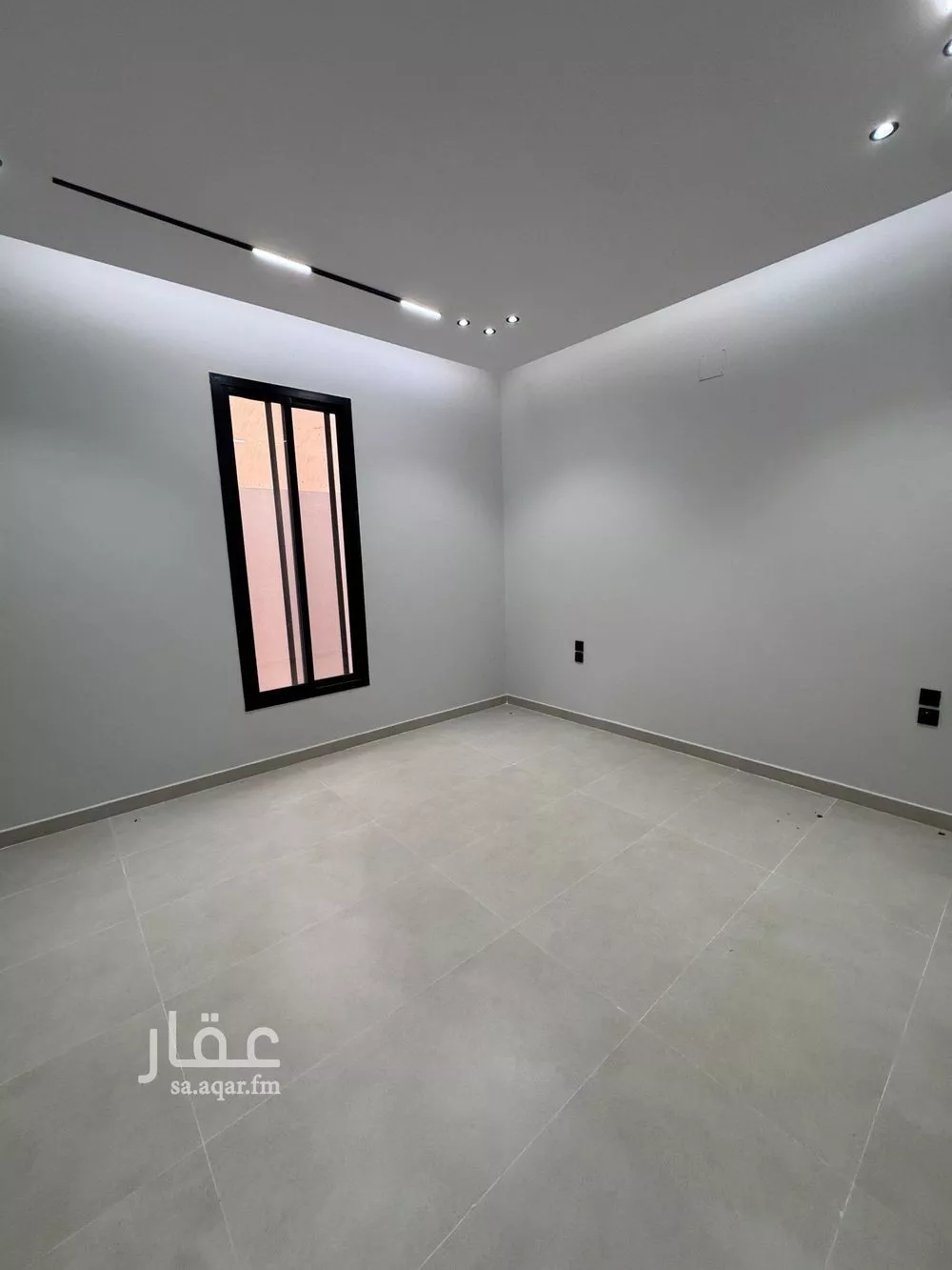 فيلا 5 غرف في المهدية 3