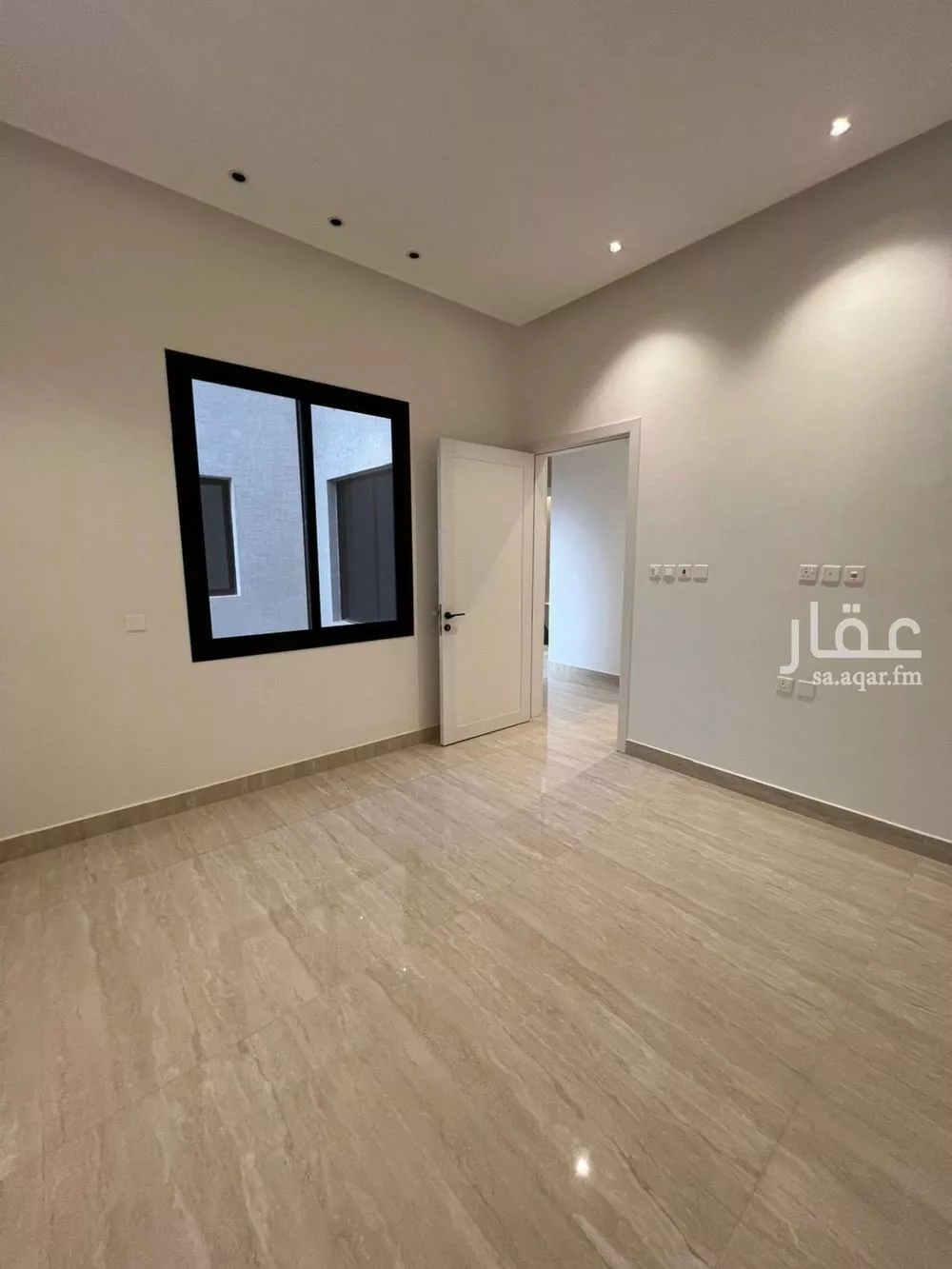 فيلا 5 غرف في المهدية 3