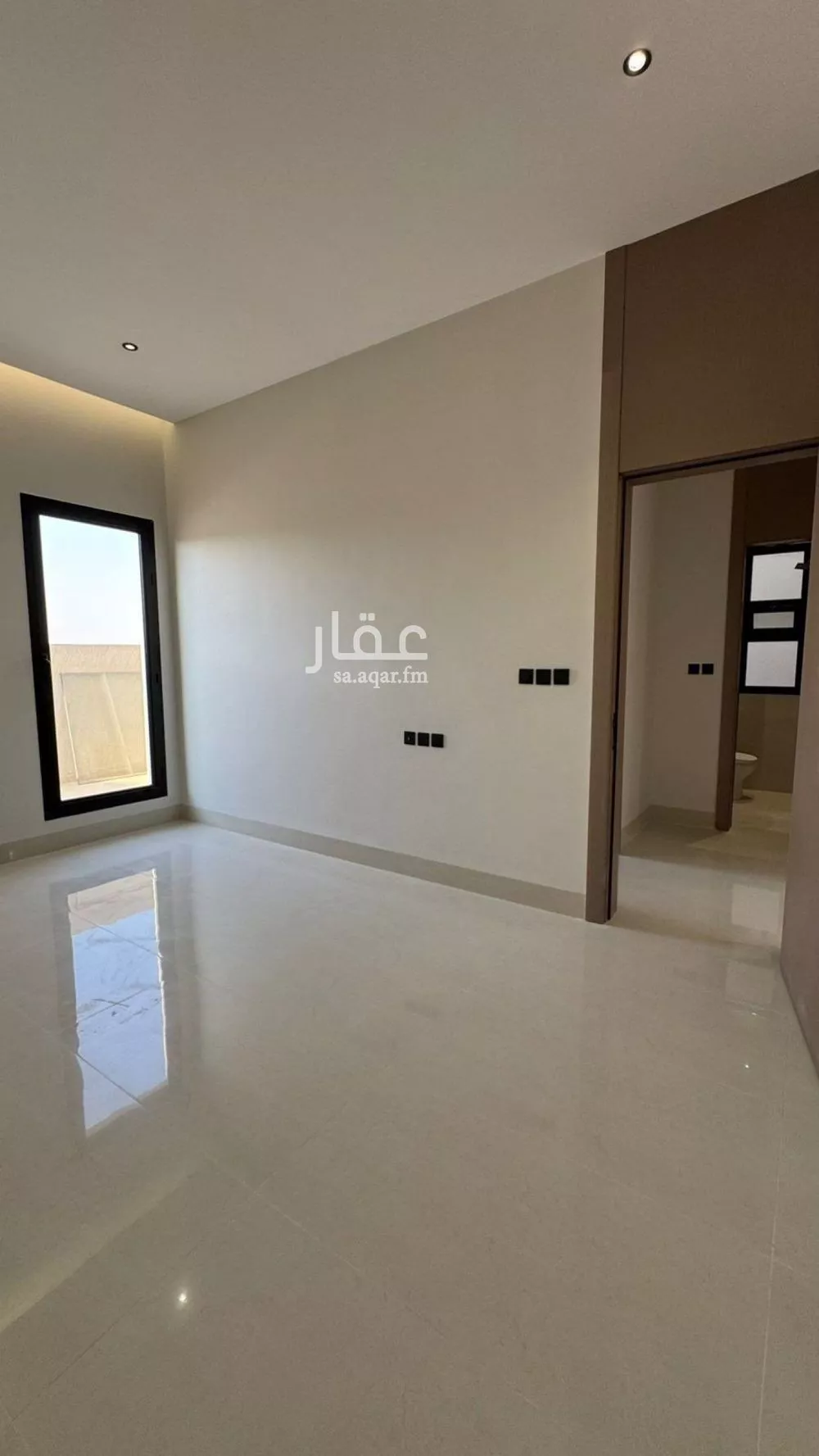 فيلا 6 غرف في المهدية 5