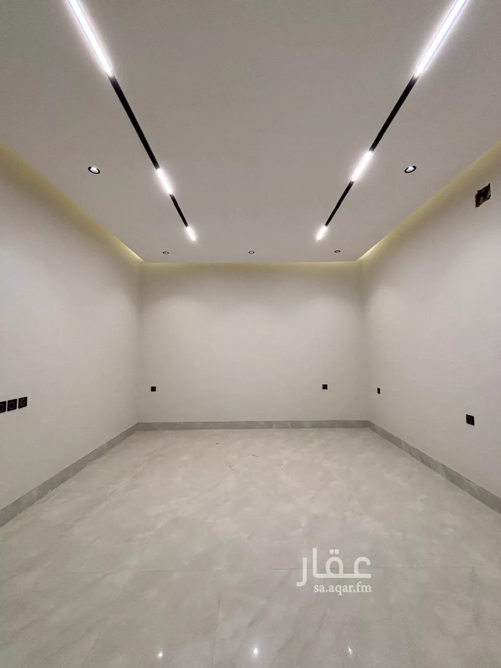5 bedroom villa in Al Mahdiyyah 5