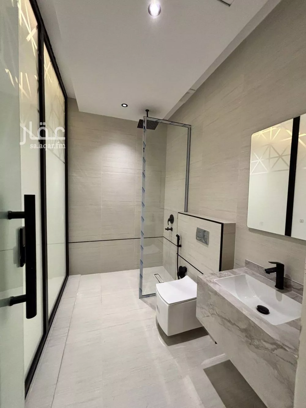 فيلا 5 غرف في المهدية 4