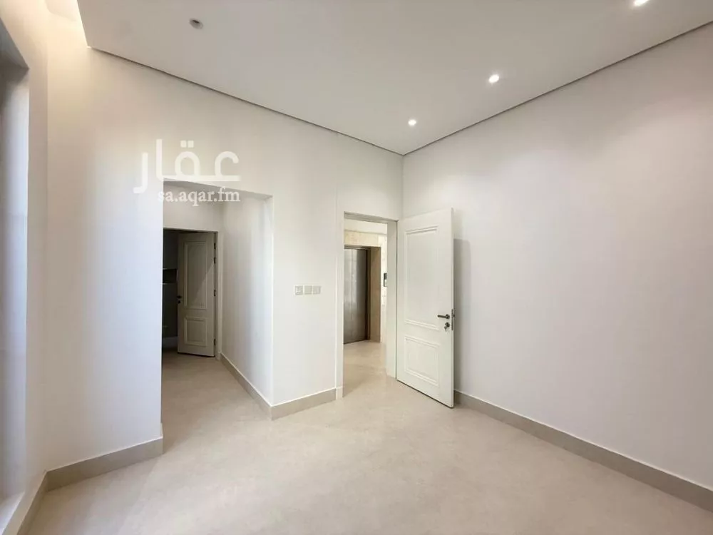 فيلا 6 غرف في المهدية 2