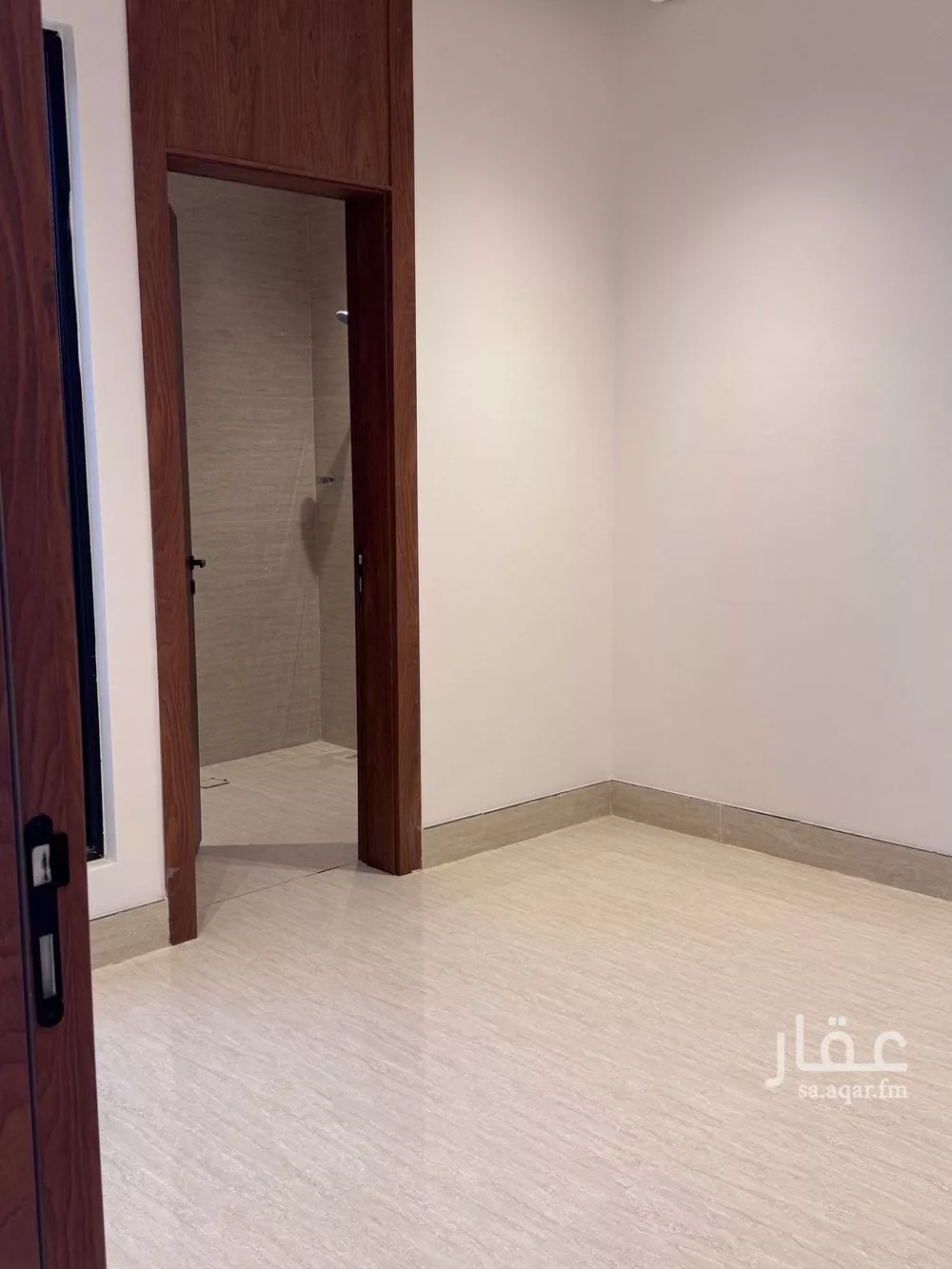 فيلا 6 غرف في المهدية 3