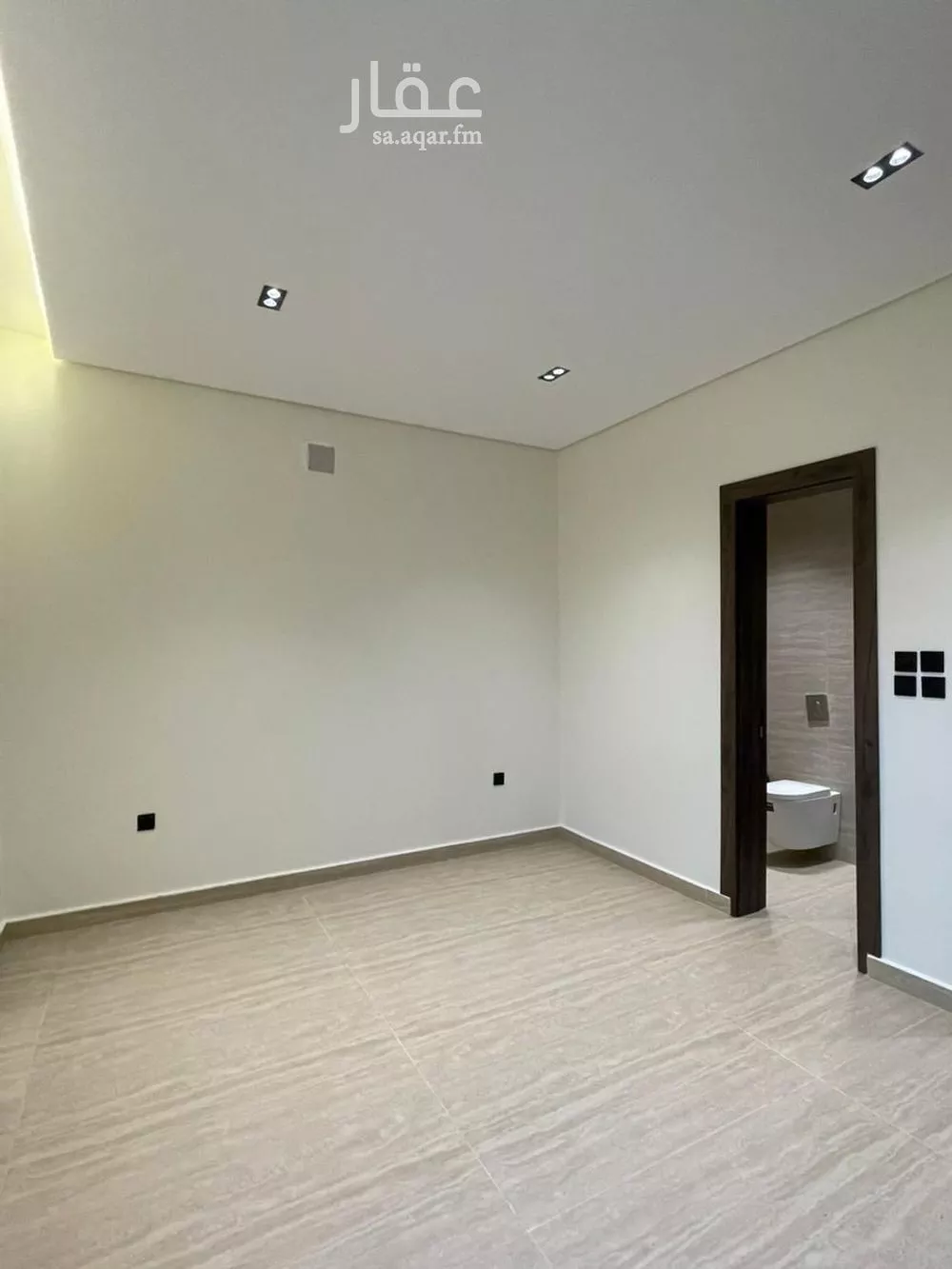 3 bedroom floor in As Suwaidi Al Gharabi 2