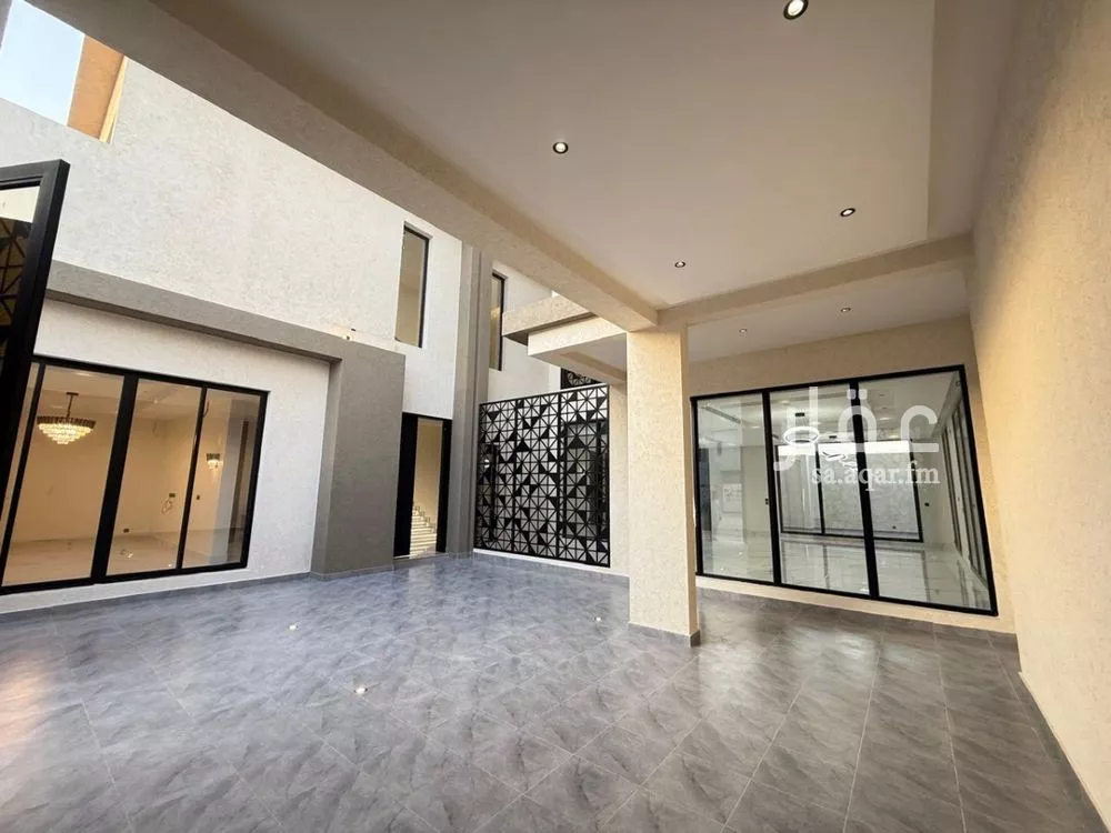 فيلا 6 غرف في المهدية 2