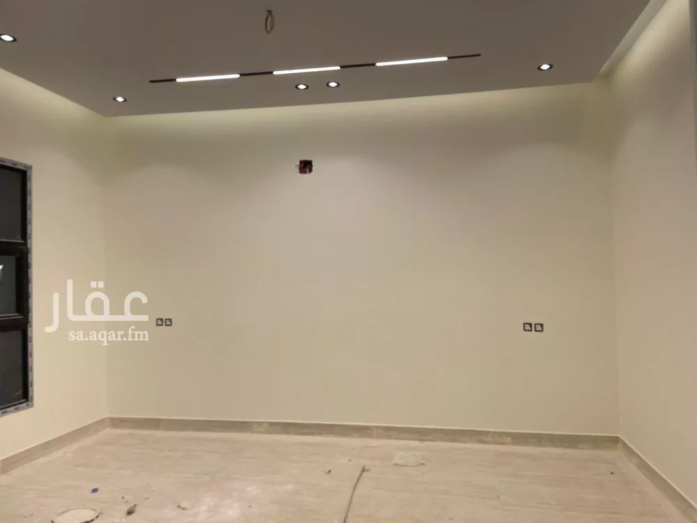 فيلا 5 غرف في ظهرة لبن 3