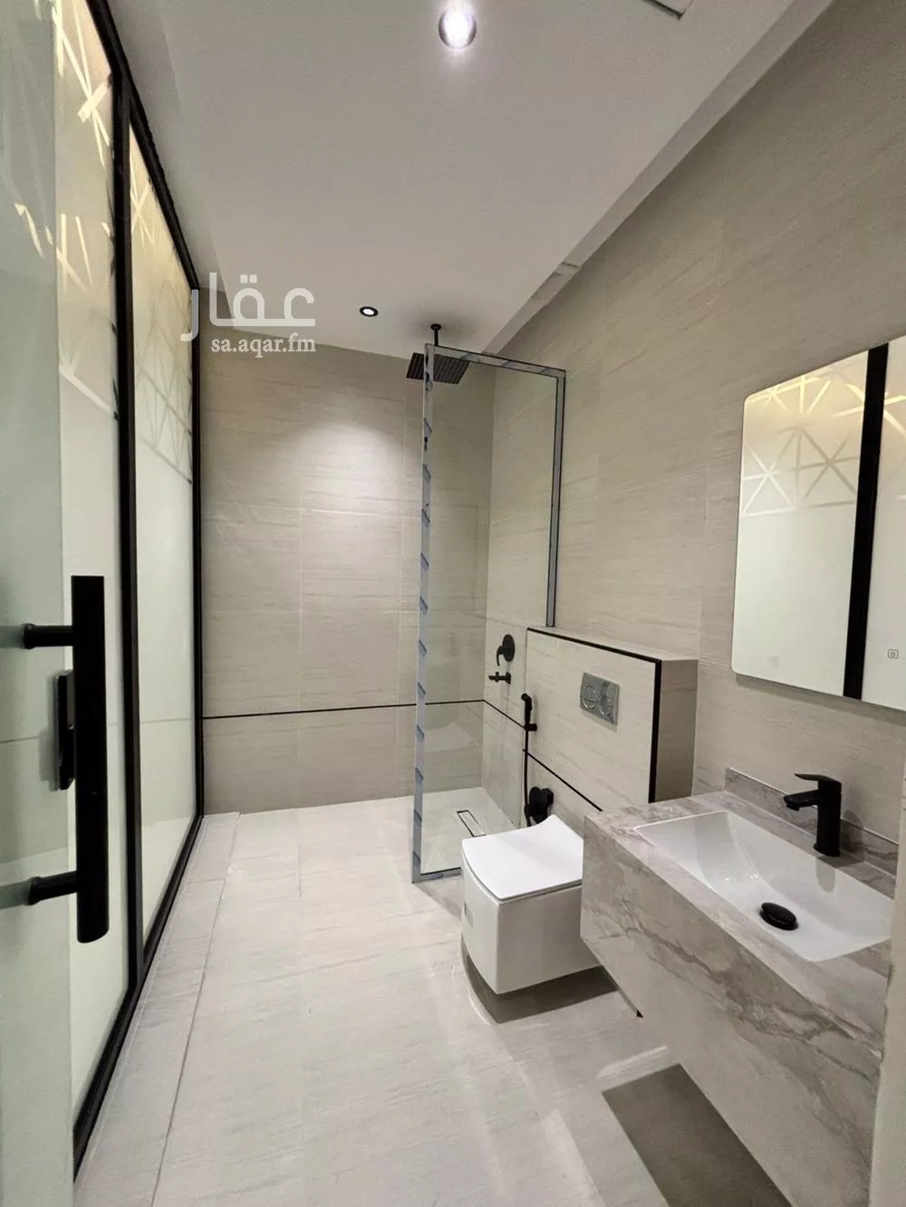 فيلا 5 غرف في المهدية 4