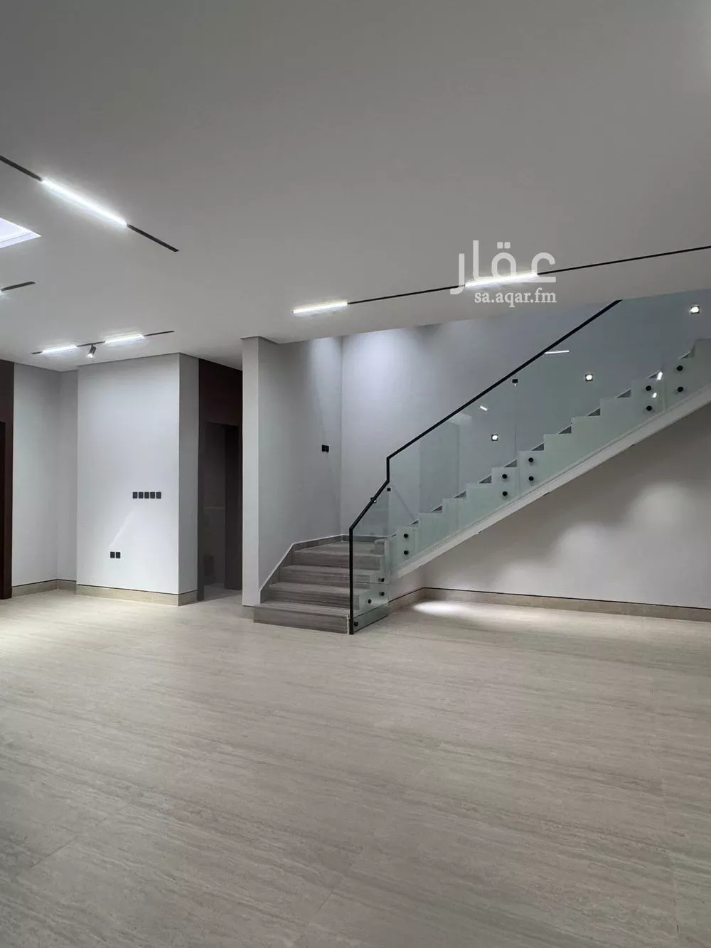 5 bedroom villa in Al Mahdiyyah 4