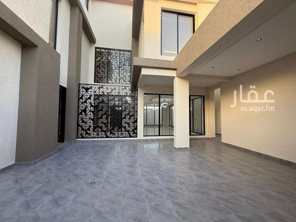 فيلا 6 غرف في المهدية 3