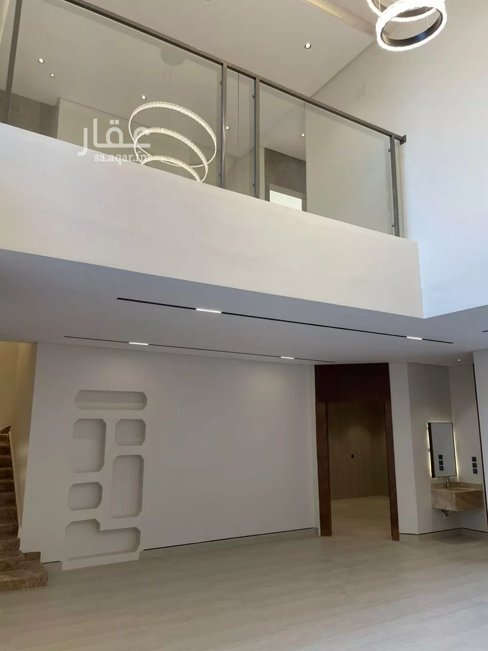 فيلا 6 غرف في المهدية 4