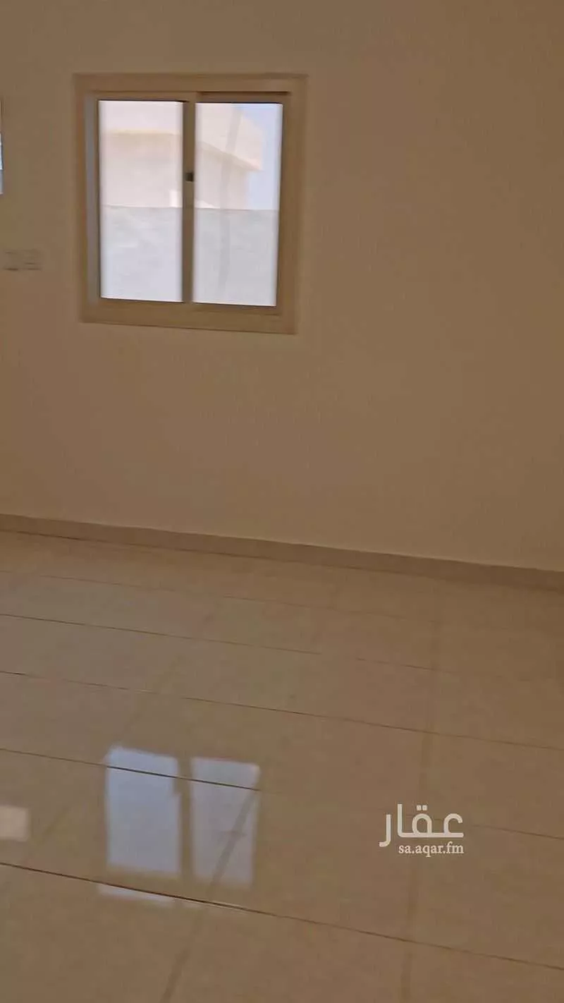 شقة 4 غرف في الواحة 5