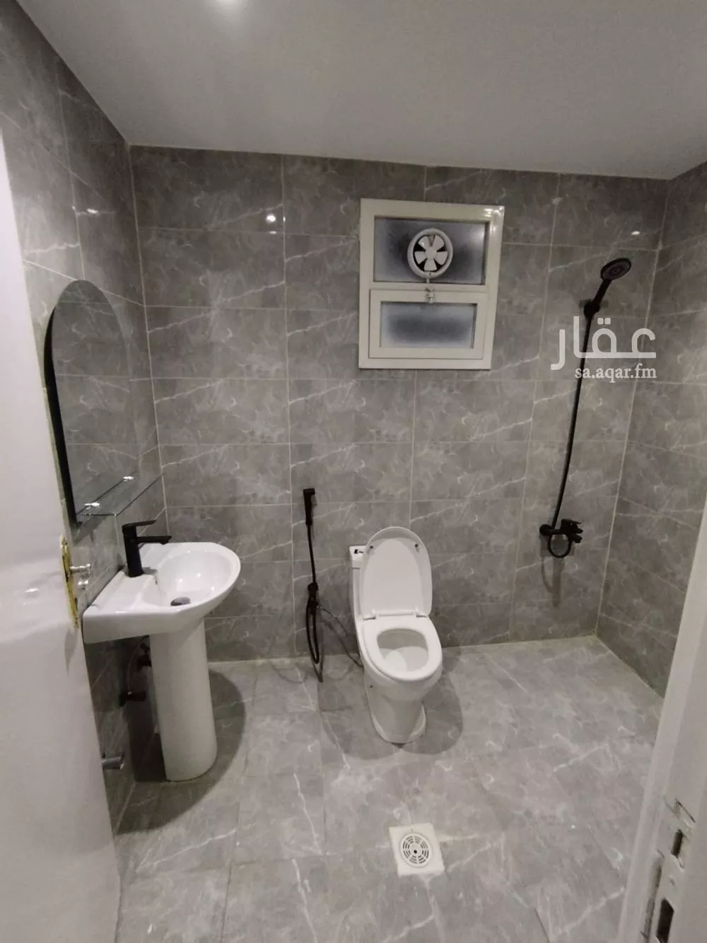 1 bedroom apartment in Al Aqiq 4