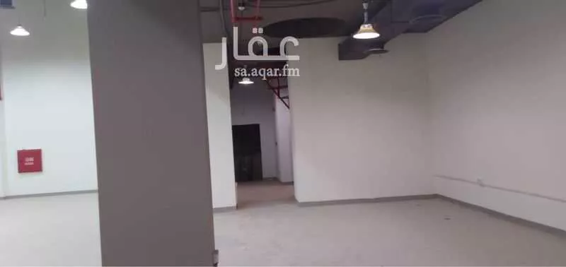 shop in Ash Shati Al Gharbi, Eastern Province 8