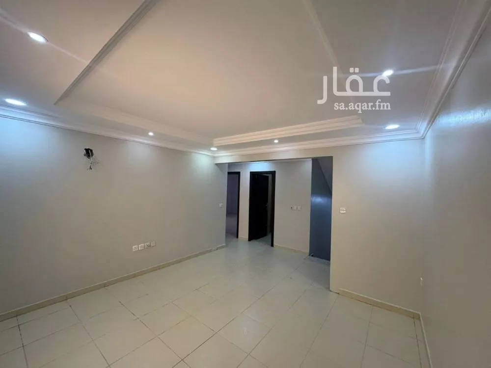 4 bedroom apartment in Al Qashlah, Eastern Province 7