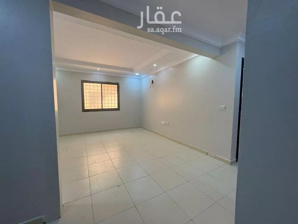 4 bedroom apartment in Al Qashlah, Eastern Province 6