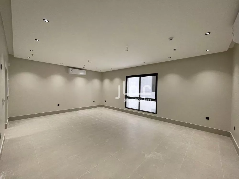 3 bedroom apartment in Al Rawabi 2