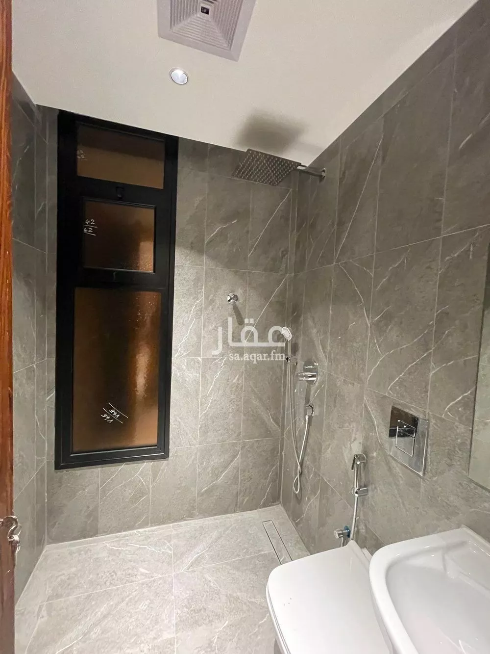 2 bedroom apartment in Al Qashlah, Eastern Province 18