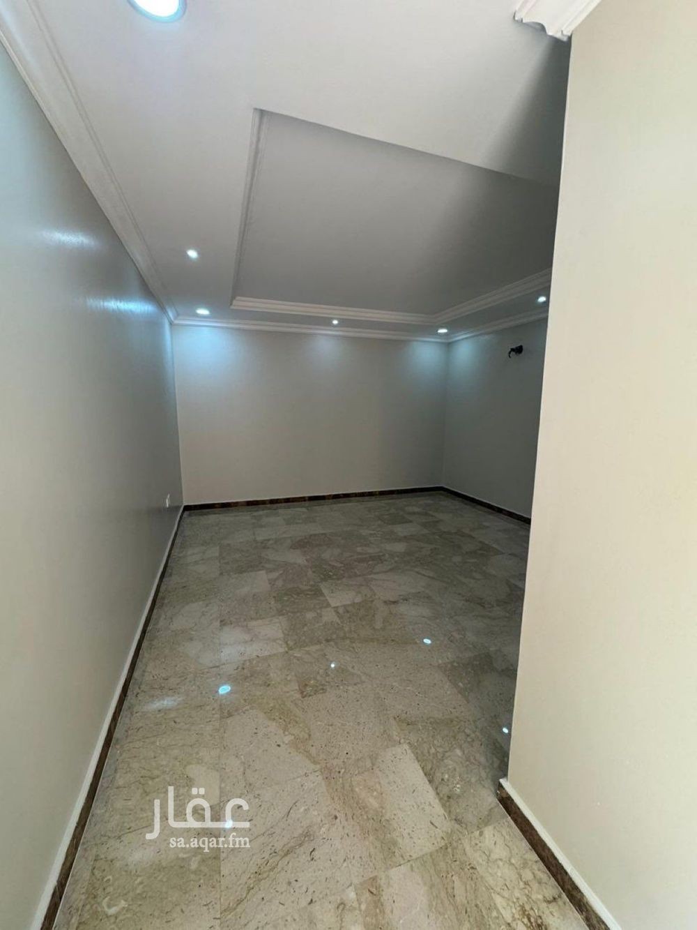 4 bedroom apartment in Al Qashlah, Eastern Province 5