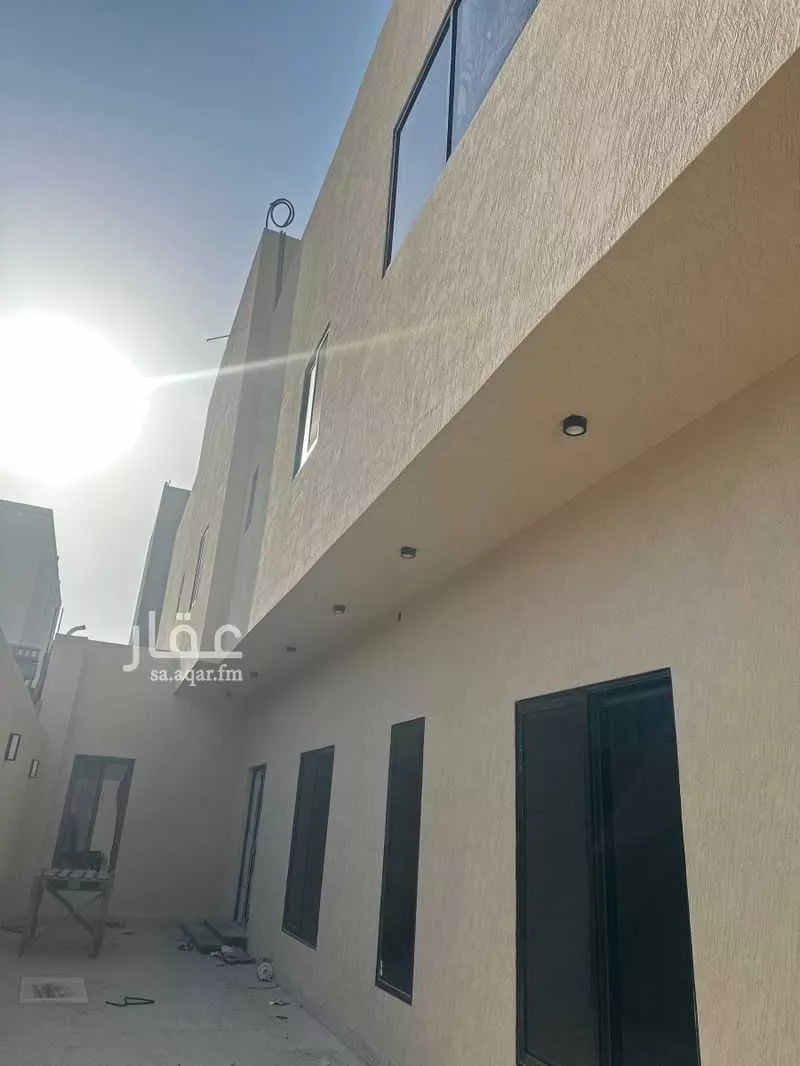 فيلا 5 غرف في الشعلة 3