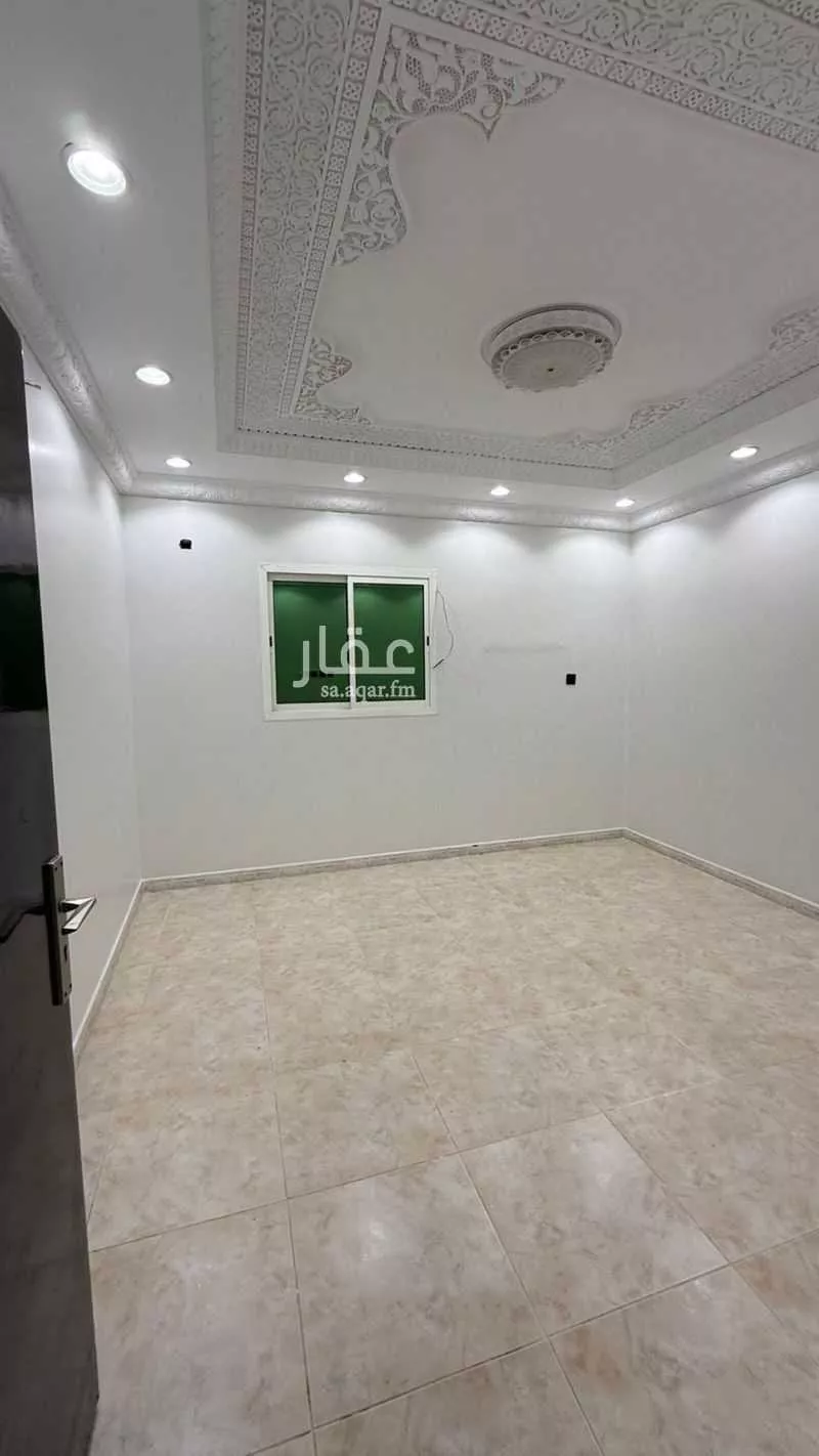 3 bedroom apartment in Dhahrat Laban 3