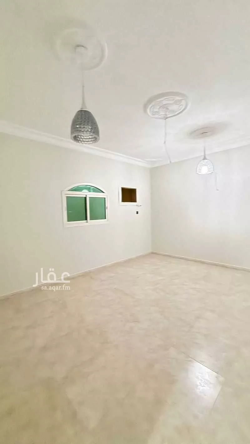 3 bedroom apartment in Dhahrat Laban 1