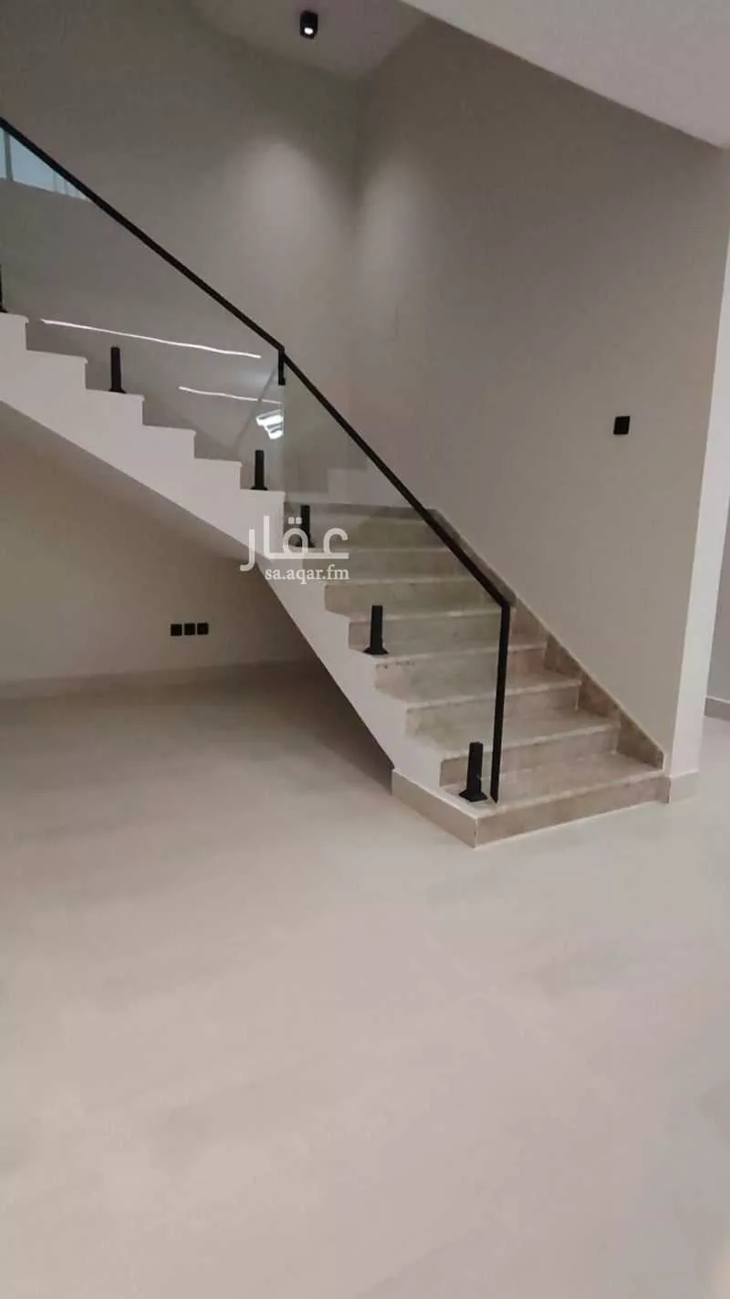 6 bedroom villa in Al Fursan, Eastern Province 8