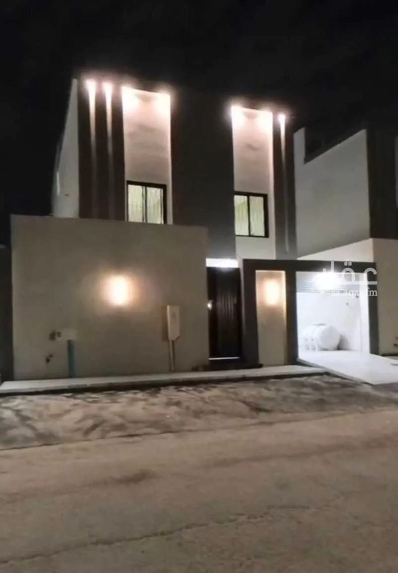 6 bedroom villa in Uhud 1