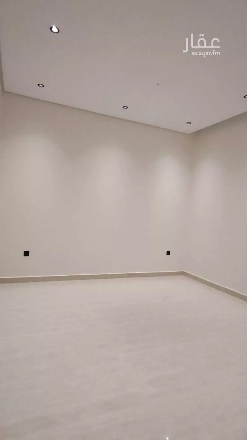 شقة 5 غرف في طيبة 4