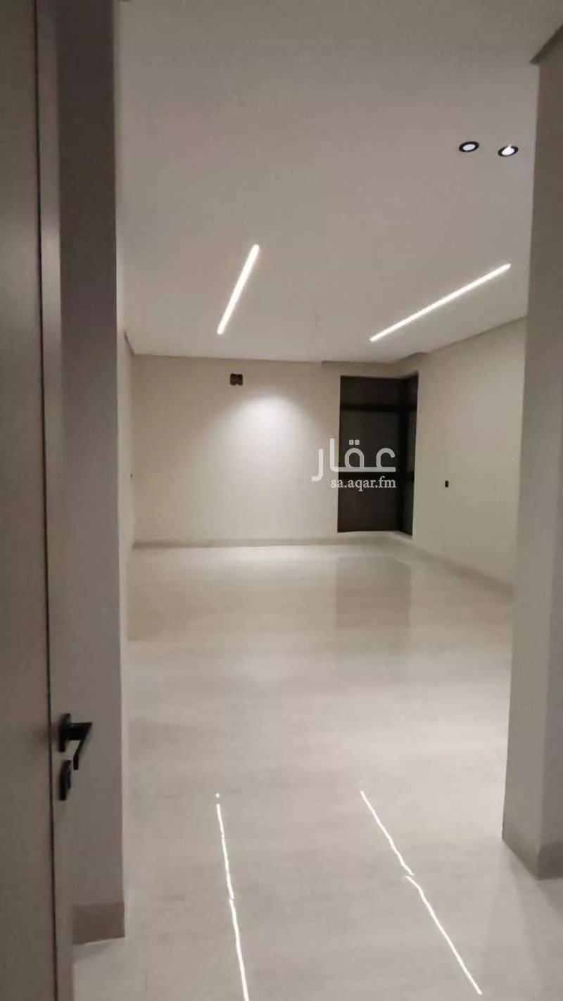 شقة 6 غرف في بدر 4