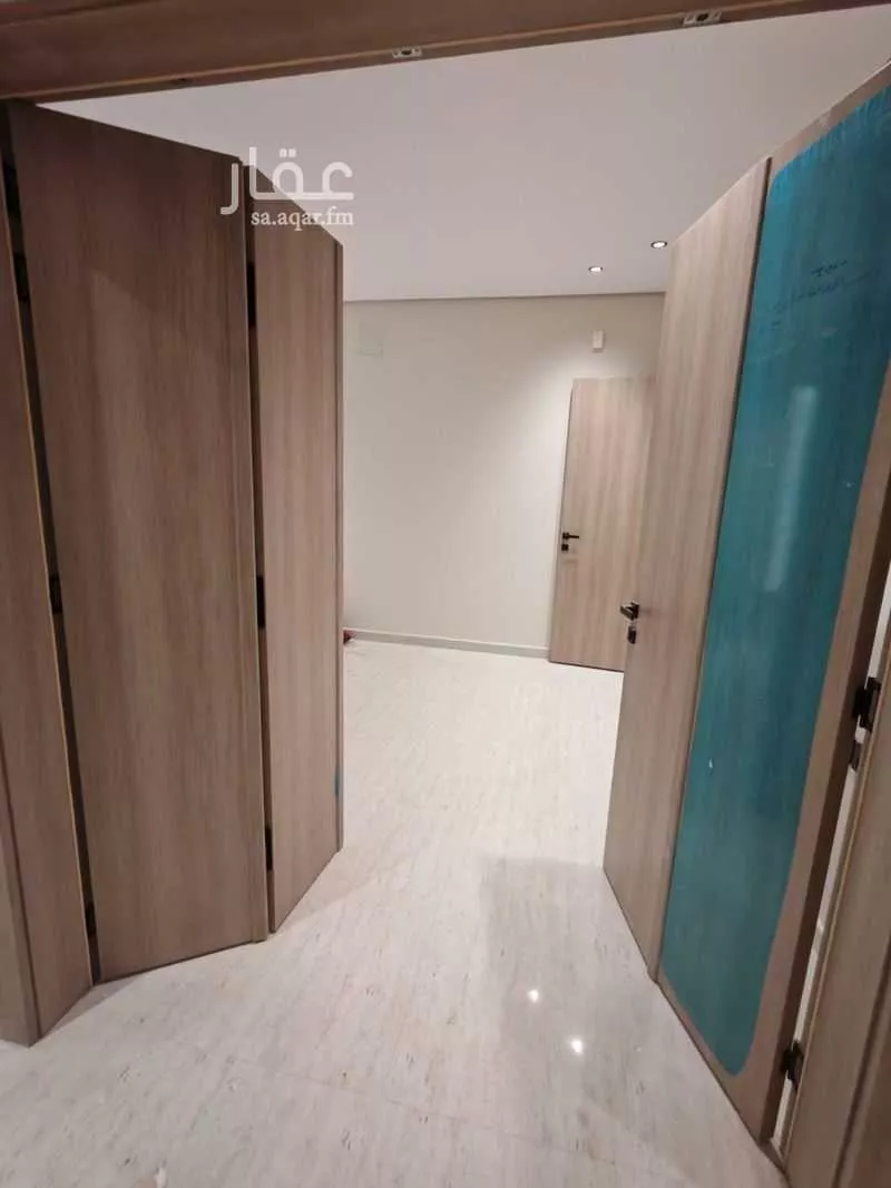 5 bedroom apartment in Ash Shulah 3