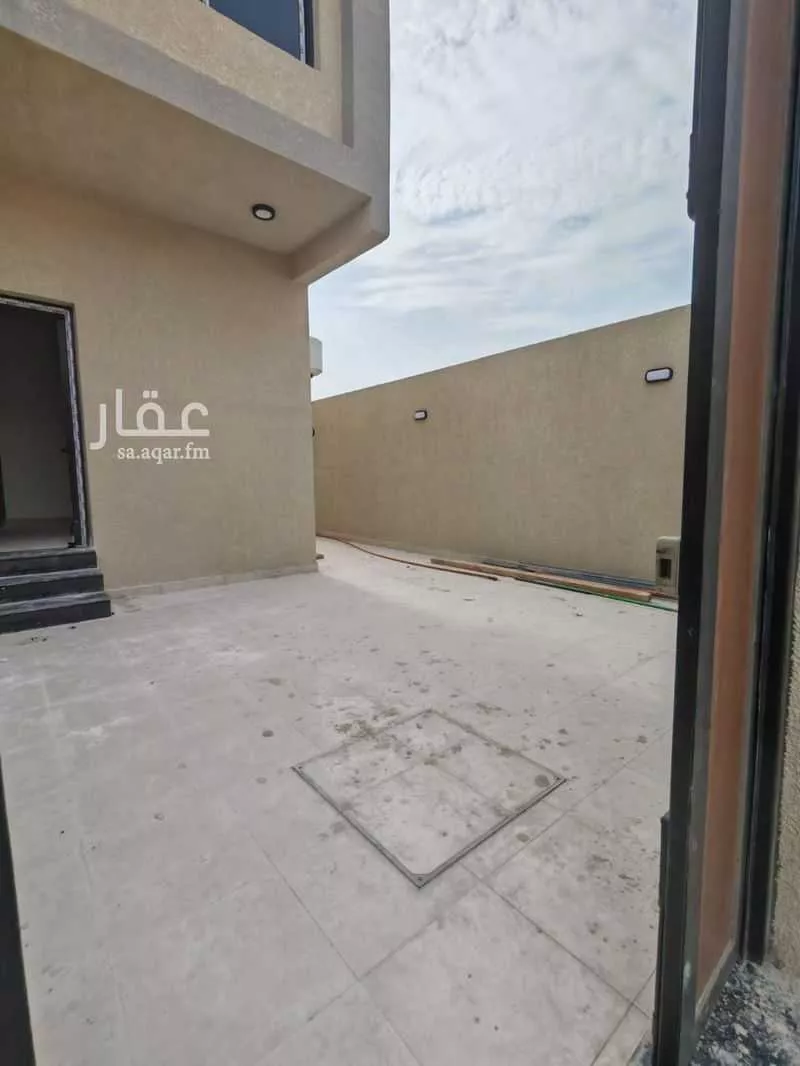 6 bedroom apartment in Badr 4