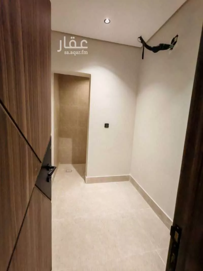 4 bedroom apartment in Al Hamra, Eastern Province 10