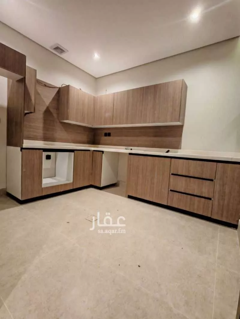 4 bedroom apartment in Al Hamra, Eastern Province 6