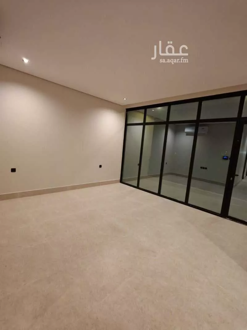 4 bedroom apartment in Al Hamra, Eastern Province 11