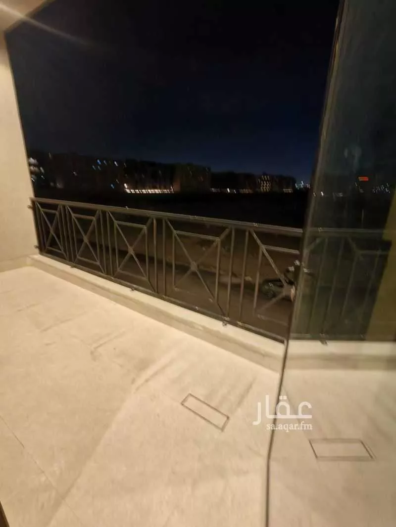 4 bedroom apartment in Al Hamra, Eastern Province 8