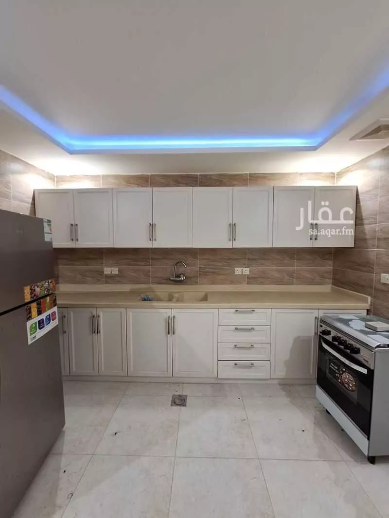 شقة 3 غرف في الروضة 4