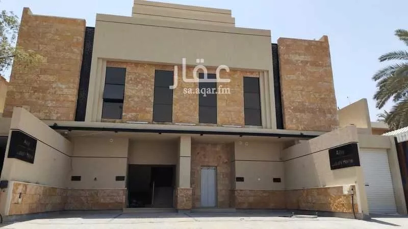 4 bedroom floor in Al Olaya