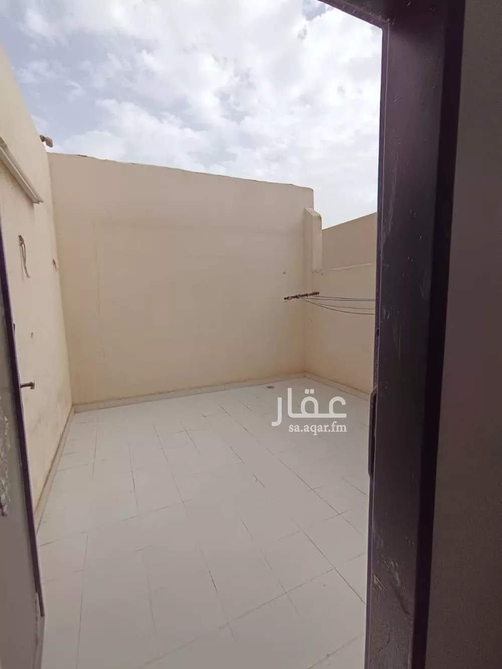 شقة 3 غرف في الرمال 5