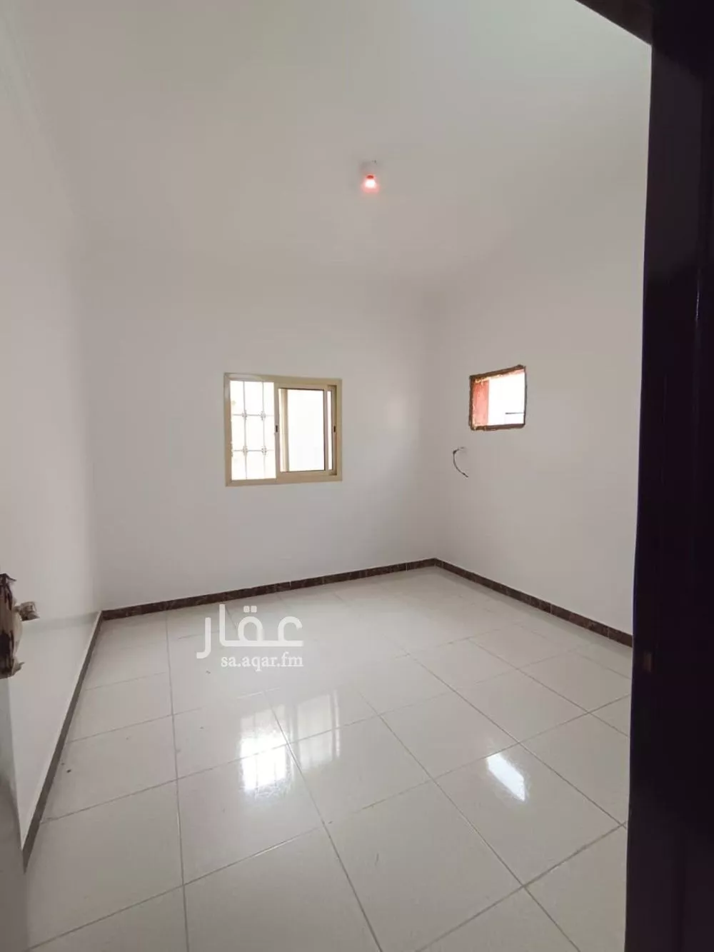 شقة 3 غرف في الرمال 3